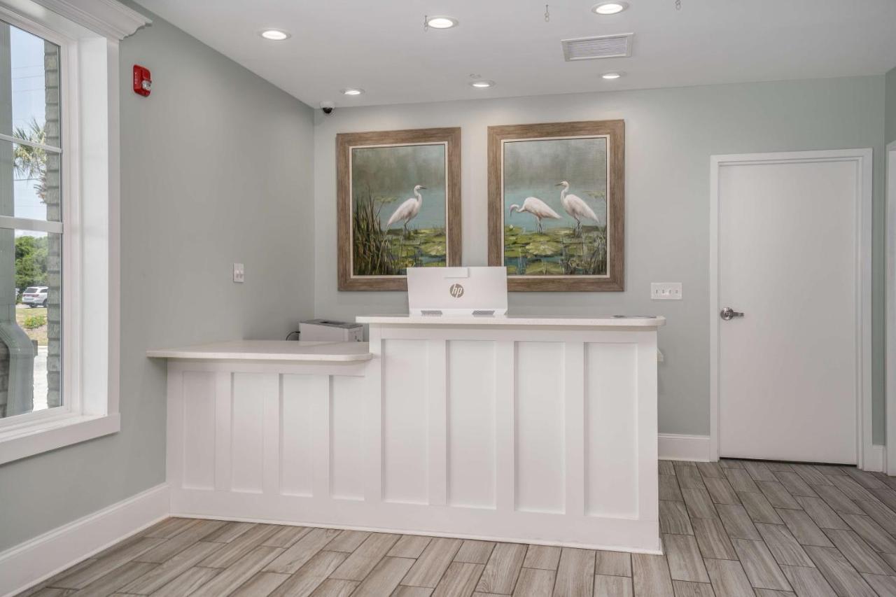 Lighthouse Suites - Best Western Signature Collection Emerald Isle Buitenkant foto
